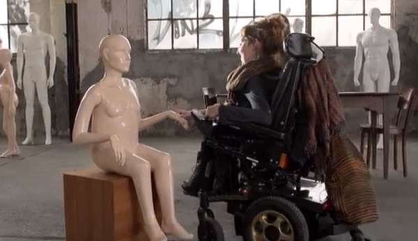 'Disabled' Mannequins Remind Us That Beautiful Doesn't Mean 'Perfect'