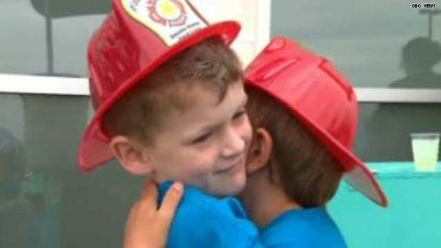 boy raises money for a sick freind