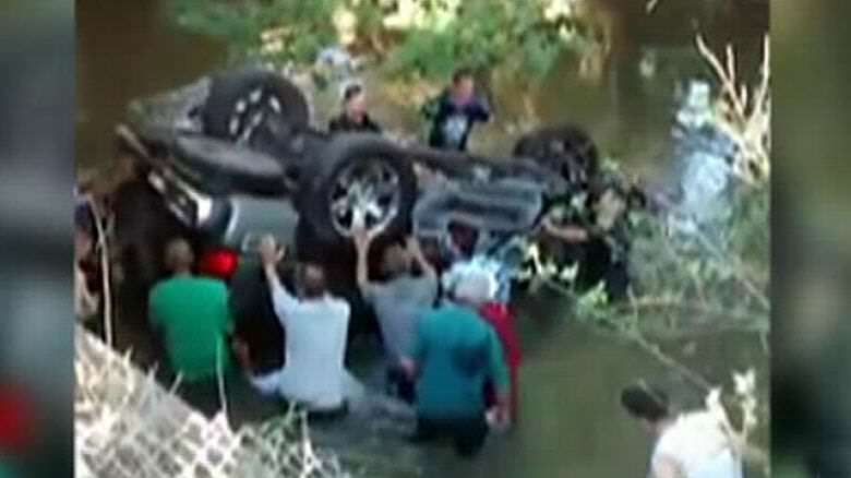 heroes overturn suv