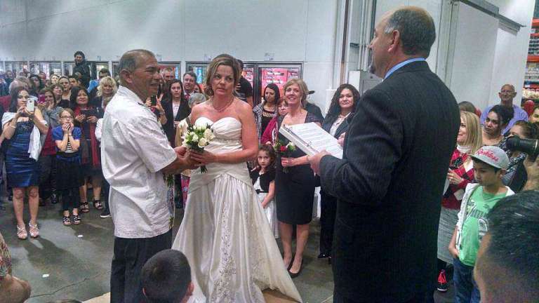 couple married costco