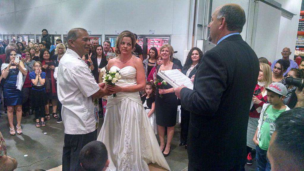couple married costco