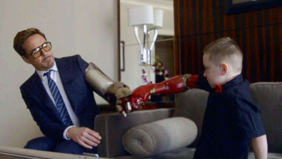robert_downey_jr_bionic_arm_iron_man_sk_150312_16x9_992