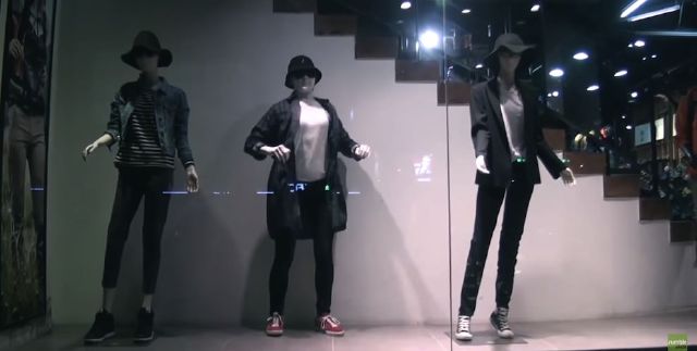 mannequin Dancing