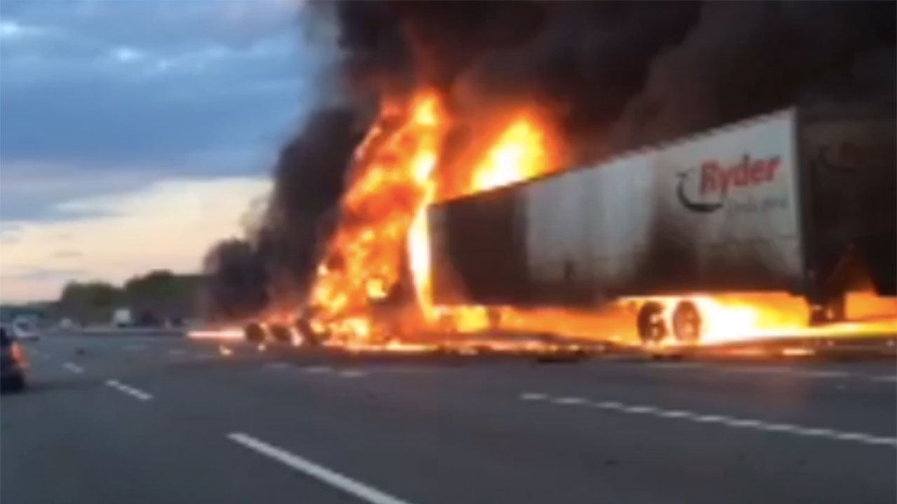 australians save truck driver 2