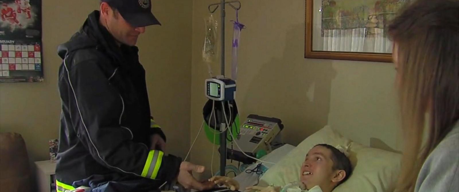 firefighter pays bill