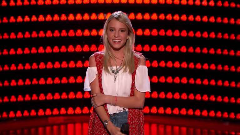 caroline burns the voice