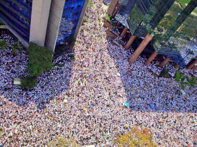 what is going on in venezuela