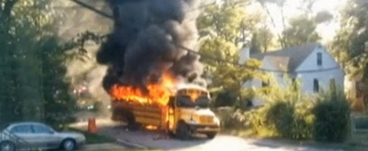 bus-driver-saves-20-kids-when-school-bus-catches-fire