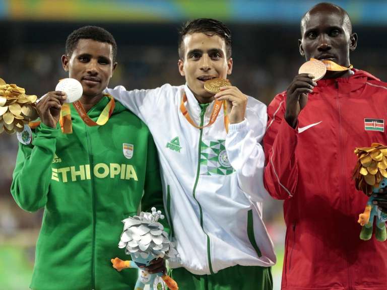 paralympic-athletes-beat-1