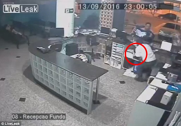 receptionist-catches-baby