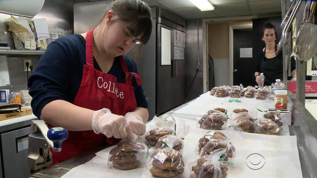 woman-with-down-syndrome-cookie-business-1