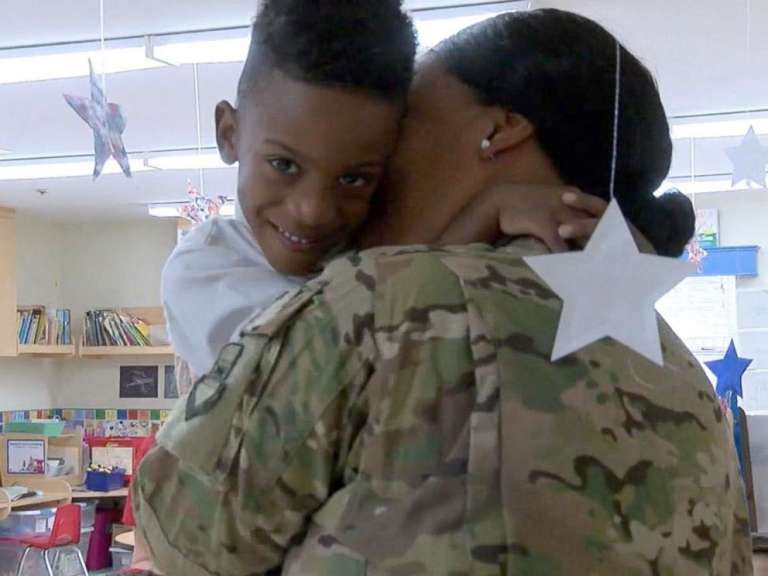 military-mom returns home