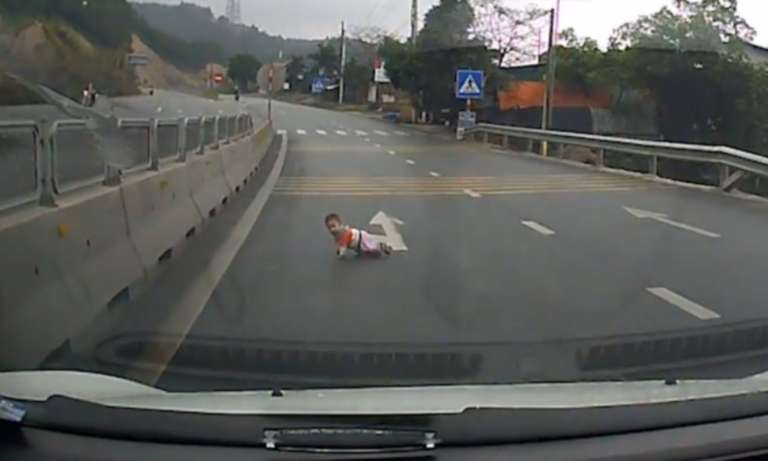 baby boy saved dashcam