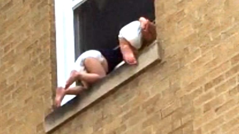 strangers save toddlers