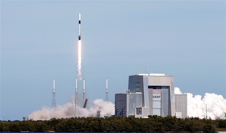 christmas rocket