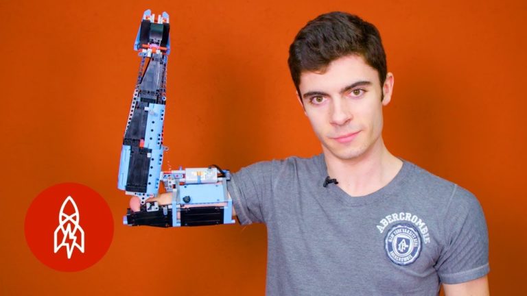 prosthetic arm of lego
