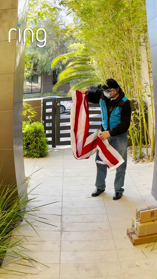 delivery-man-flag