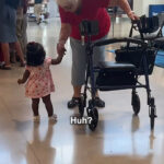 little girl surprises strangers with kindness2